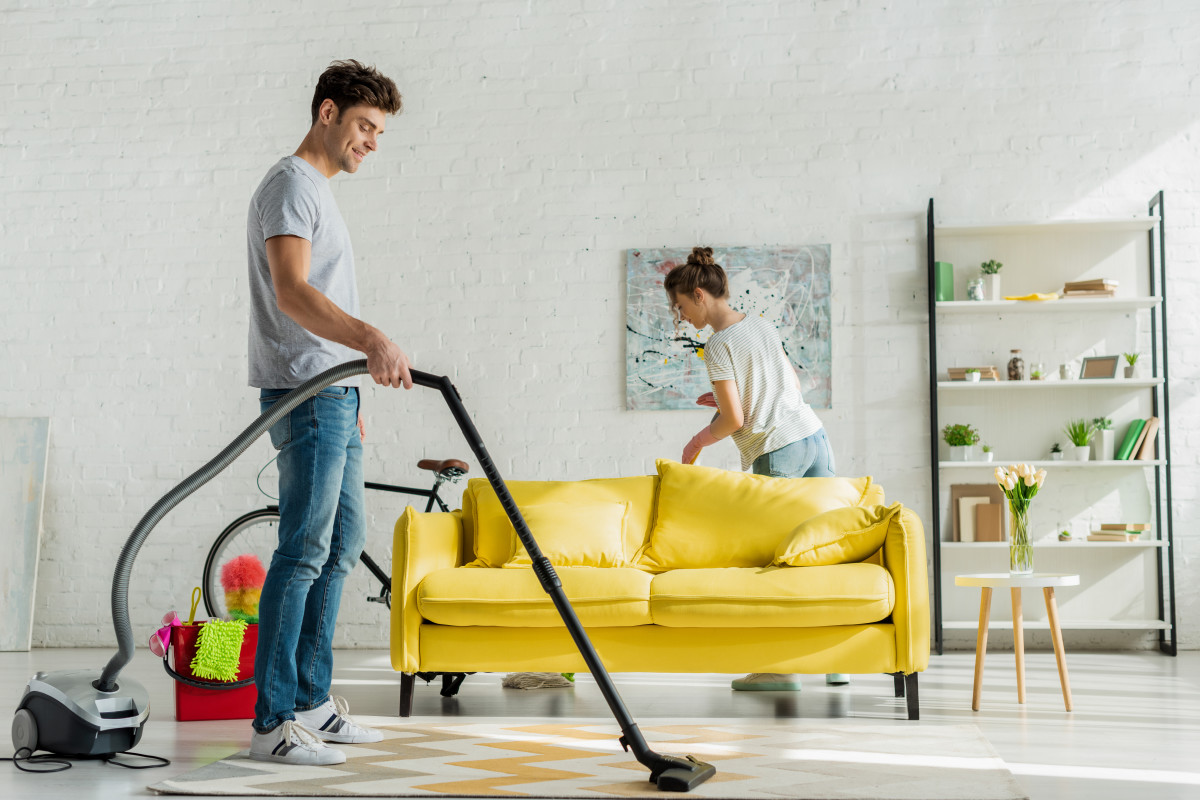 Çine Bayan Temizlikçi